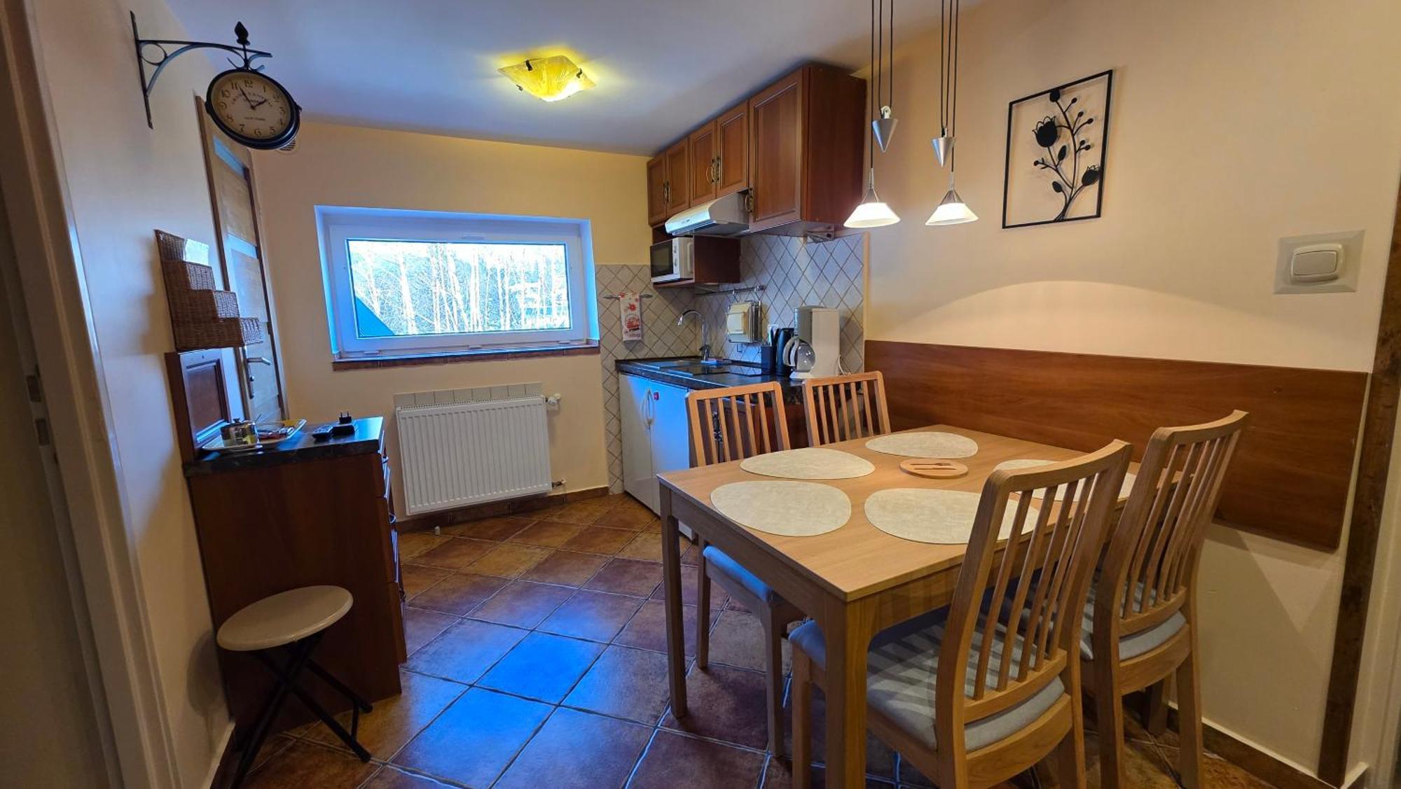 Willa Asia - Apartamenty Szklarska Poręba Rom bilde